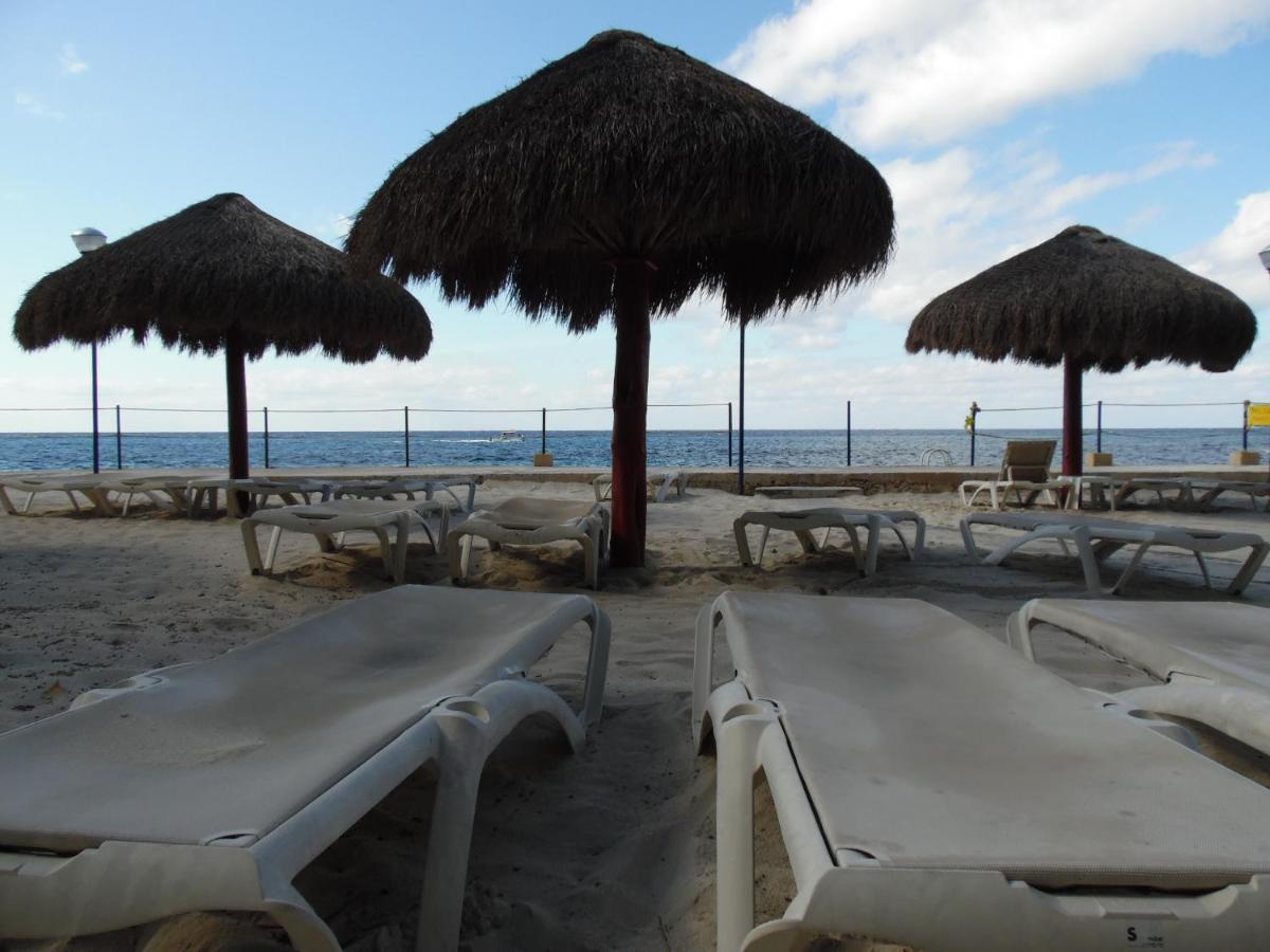 El Cantil Apartahotel *